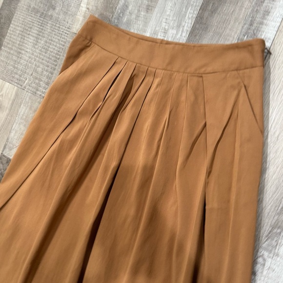 Talbots brown NWT pleated front skirt ❤️ - Picture 4 of 8